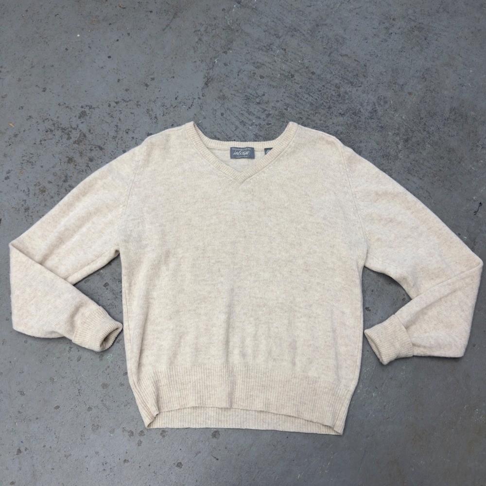 Lord & Taylor Mens L V-Neck Lambswool Sweater Cream Oatmeal Made in UK Raglan